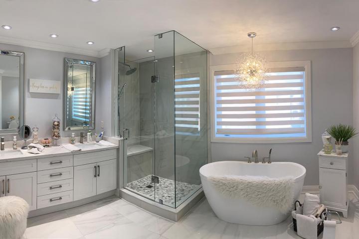 Elevate Your Bathing Experience with Glass Shower Enclosures